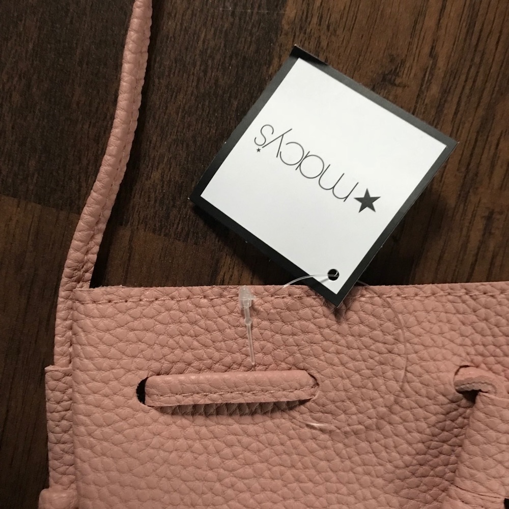NWT-Purse - Picture 2 of 4